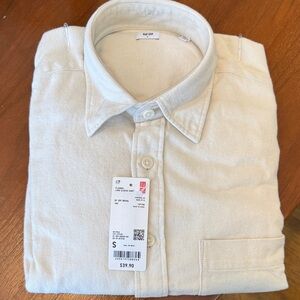 Uniqlo Men’s Off-White Casual Button-Down Shirt